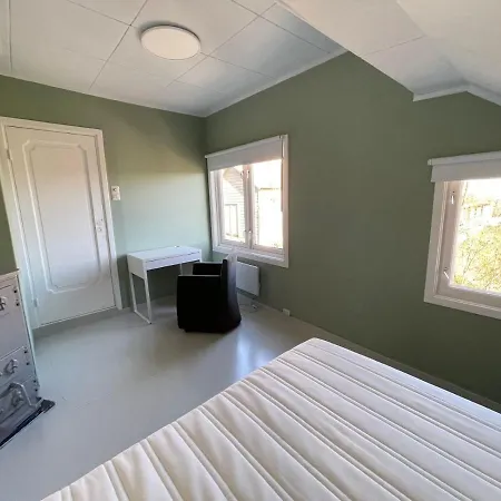 Ledig Rom,hus,hostel Til Utleie 7 Km Fra *
